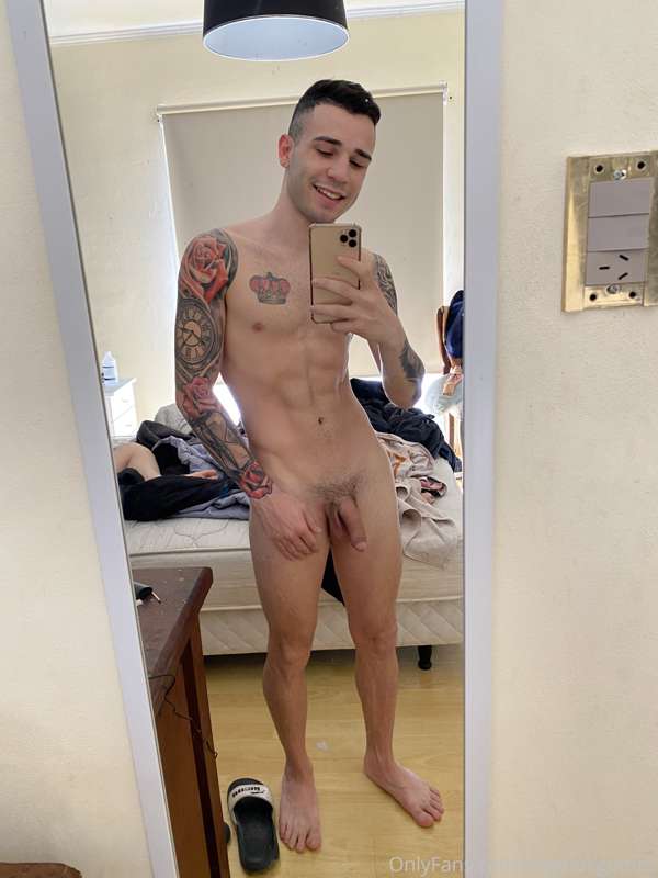 Angelokgomez - Onlyfans - 22 Dec, 2020 1