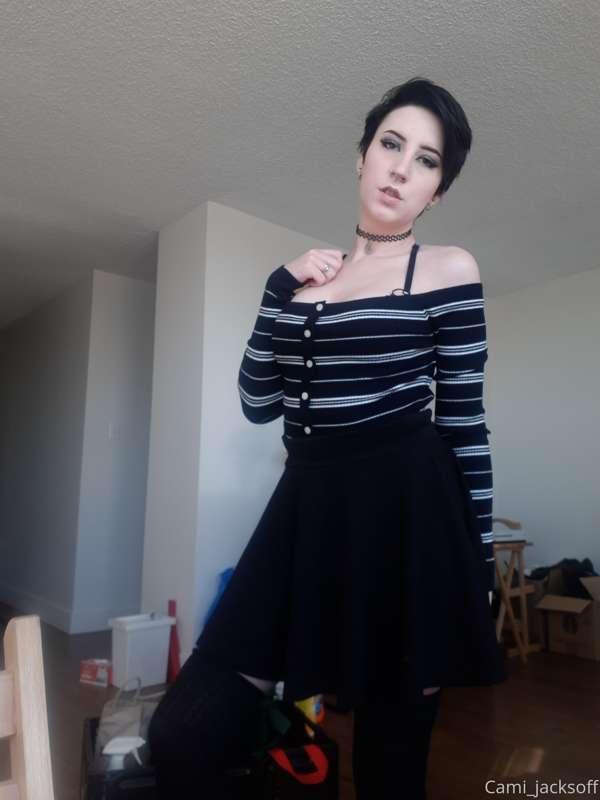 Can't pick which top to wear, i want to just give up and be ..