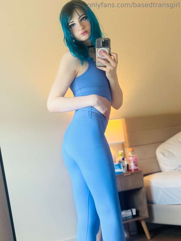 HD MIRROR PIC LEWDS STRAIGHT TO YOUR BRAINSTEM :3swipe to th.. 9