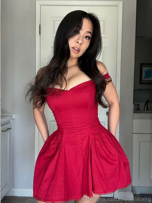 only bought this dress for you to take it off 💃🏻