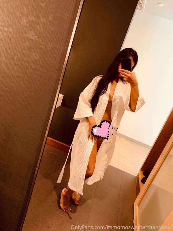 Let me tease u and promise you will fuck me 1