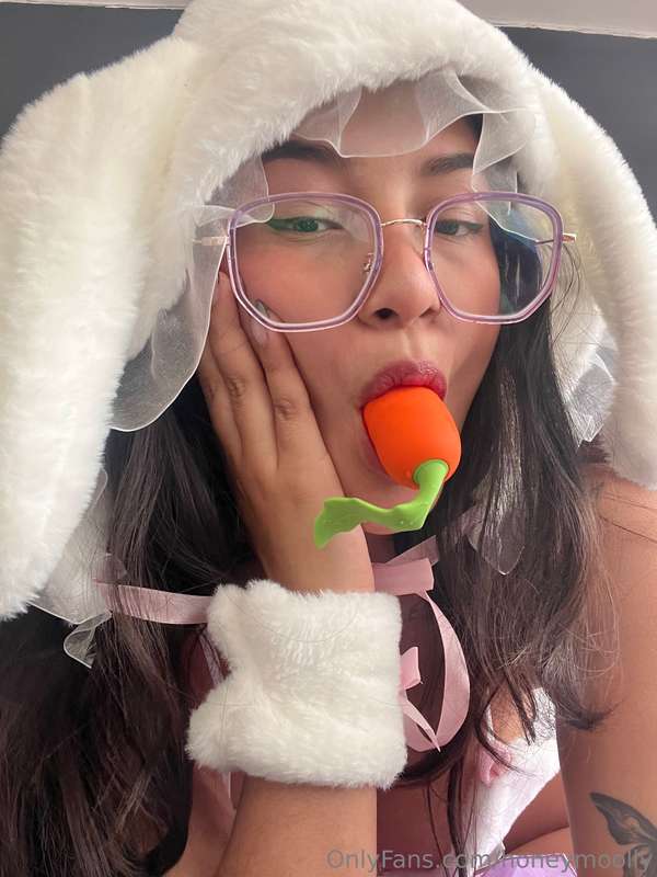 Now that the CARROT IT'S ALL WET... it's time to BRING THE X.. 1