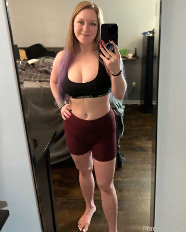 Mariekaleida - Fansly - 25 Apr, 2023 2
