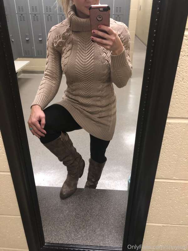 How fast would you lift up my sweater, pull down my leggings..