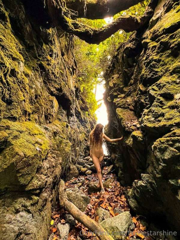 Find me. Photo by @ikarinotsuki