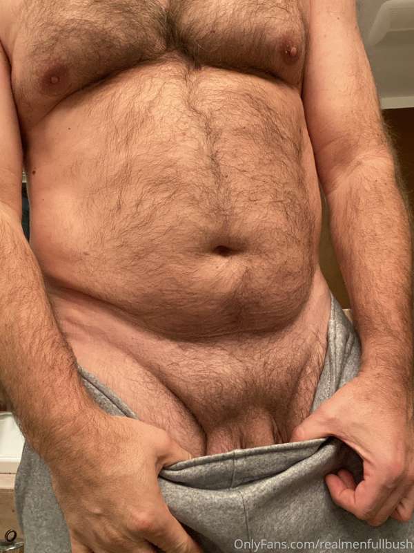 Just celebrating sweatpants season. 5