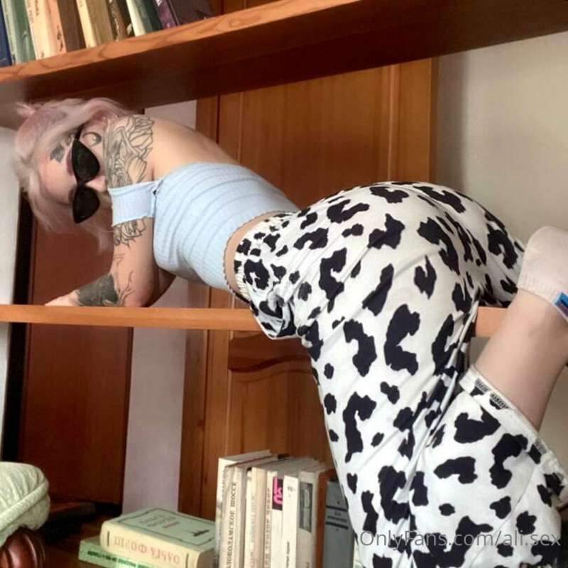 🎀Daddy where have you been. I want to caress you with my tit..