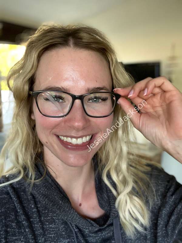 This is what glasses are for, right?! 😛😈💦 3