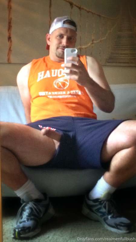 Here are some pics of me wearing my favorite running shirt. .. 9