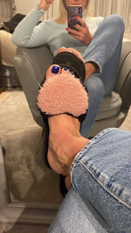 Anas_Socks - Onlyfans - 28 Dec, 2024 1