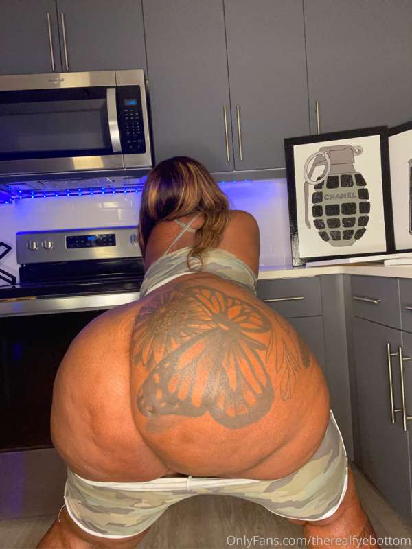 Therealfyebottom - Onlyfans - 24 Jun, 2021