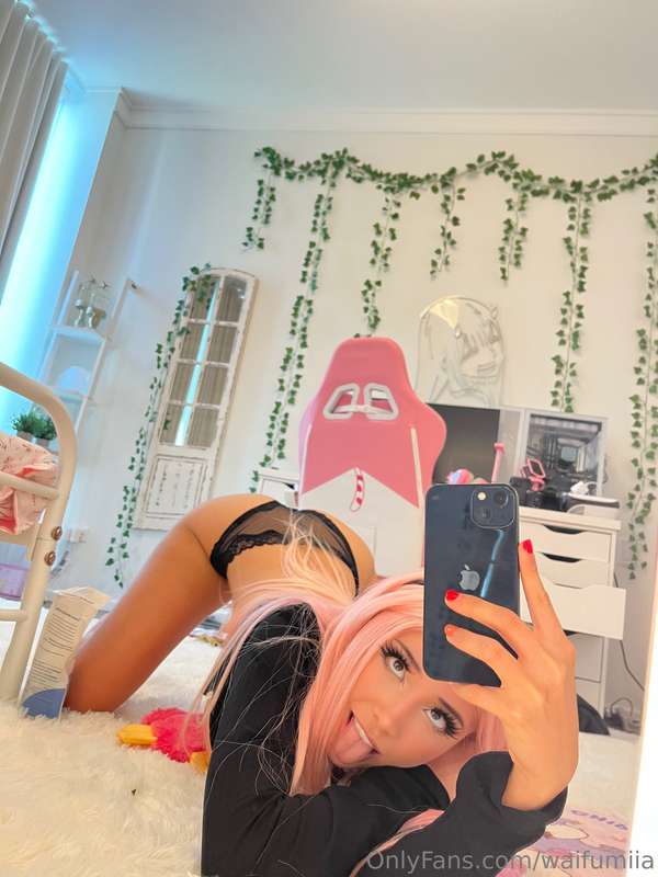 19 and single btw ;) 1