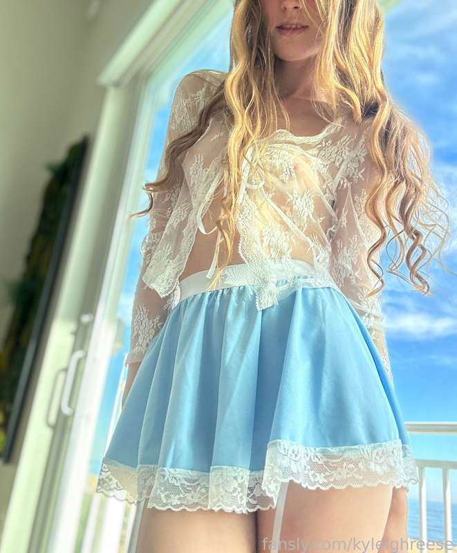 DM