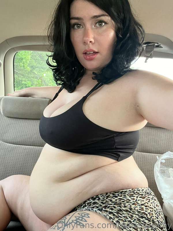 omg a car stuffing from another new angle!! facing forward t.. 8