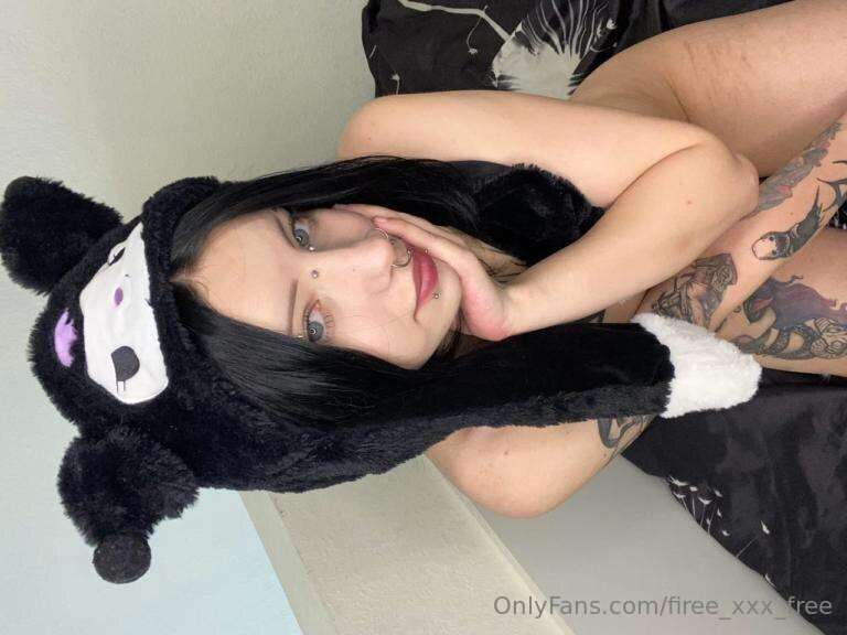 ## PRETTY KITTY @angelcate  This hot kitty @angelcate has be.. 1