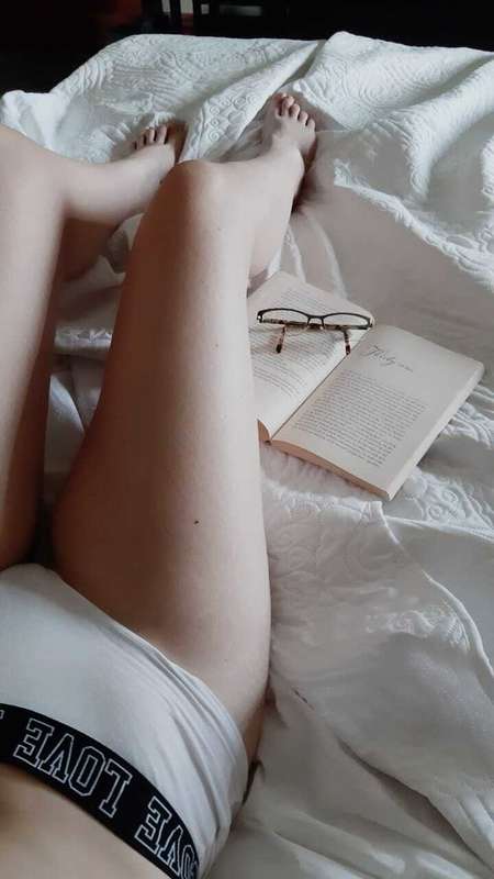 PUSS ON BOOKS 2