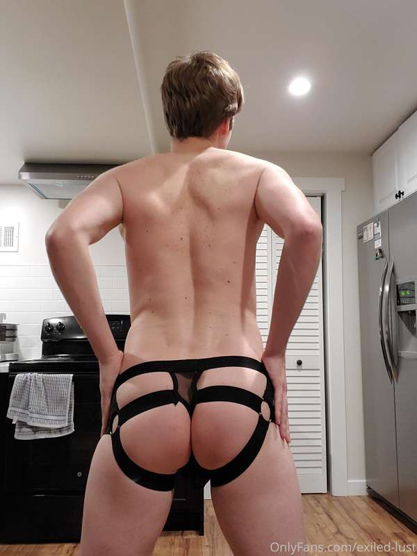 Here's a little something for you all today. I'm going to ha.. 8