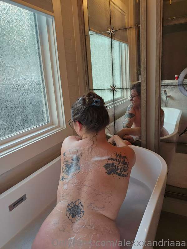 Alexxxandriaaa - Onlyfans - 01 Sep, 2023 2