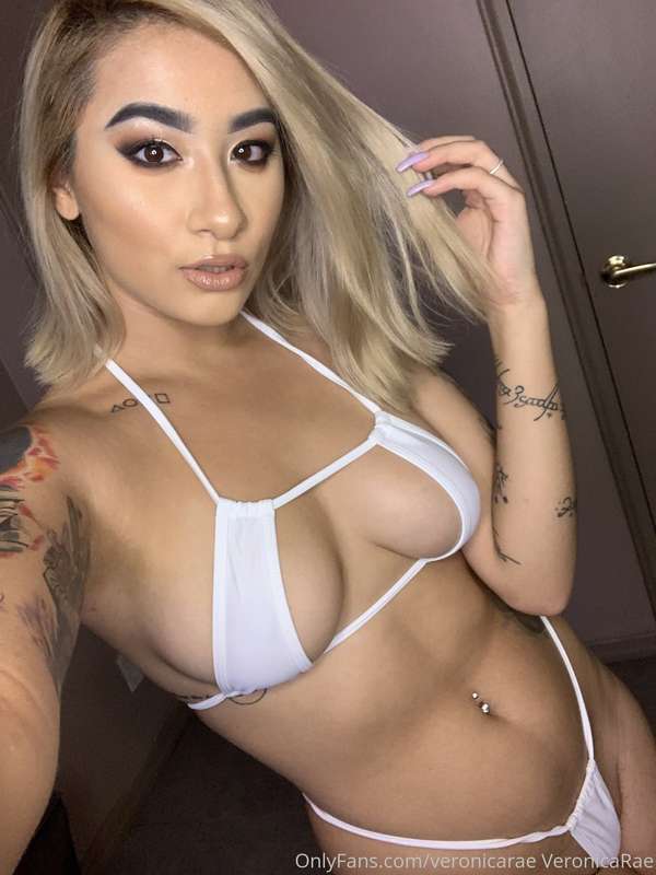 MICROBIKINI BTS ! shooting this look today