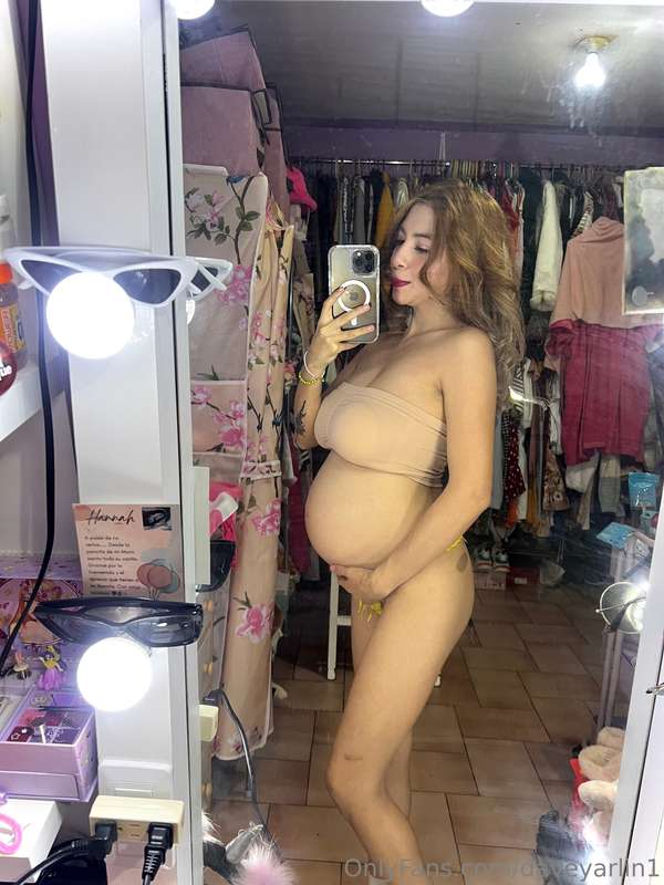 🤰🏻🩵