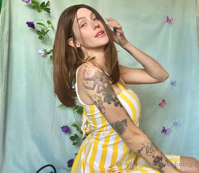 bee movie cosplay video is finally coming this Friday and I .. 3
