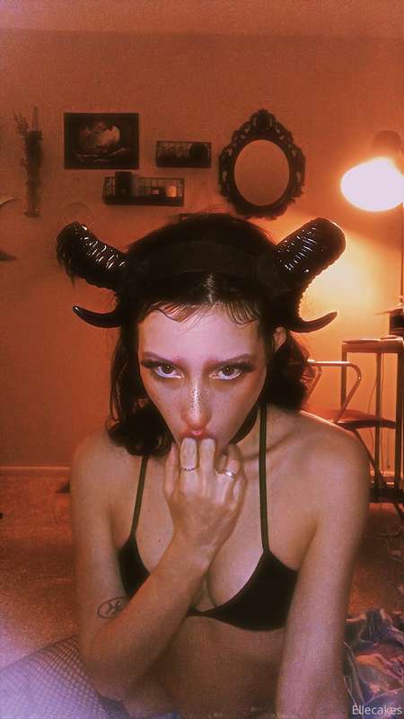 So excited to revamp this look for an upcoming scene 😈