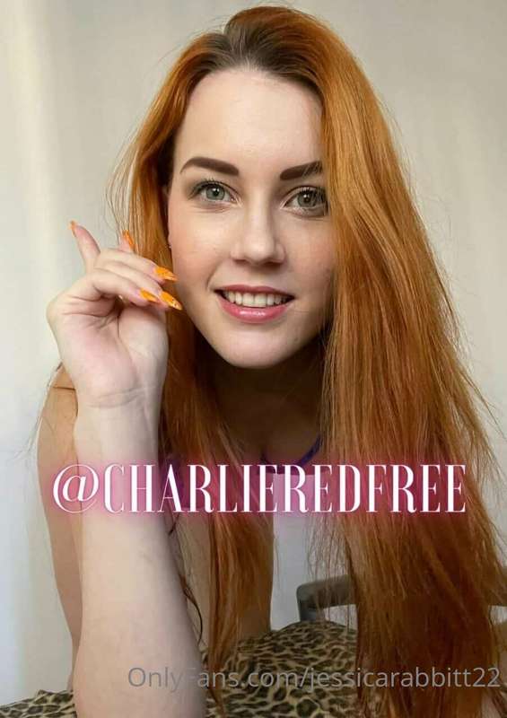 Redhead for you?🤩😘 @charlieredfree is still ready and ONLINE..