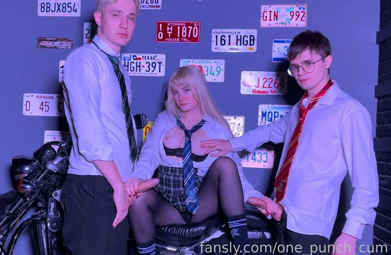 One_Punch_Cum - Fansly - 31 Oct, 2024 5
