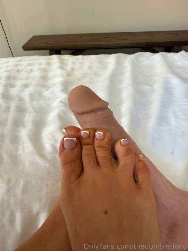 Suck my toes?😌