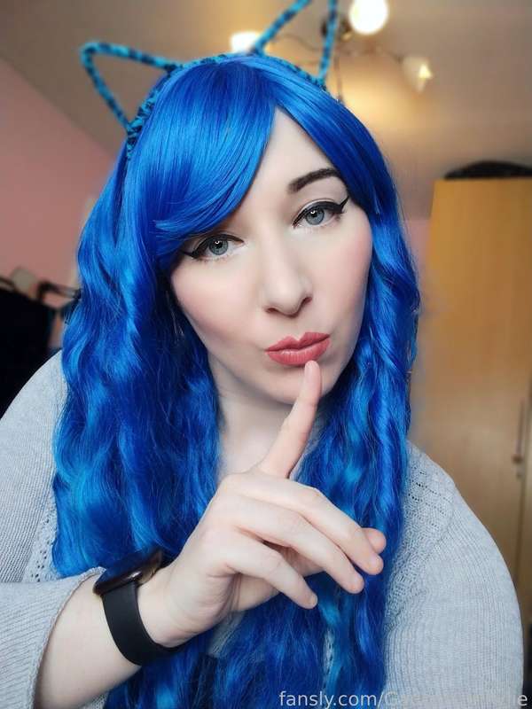 Gadgetgirlkylie - Fansly - 05 May, 2024 1