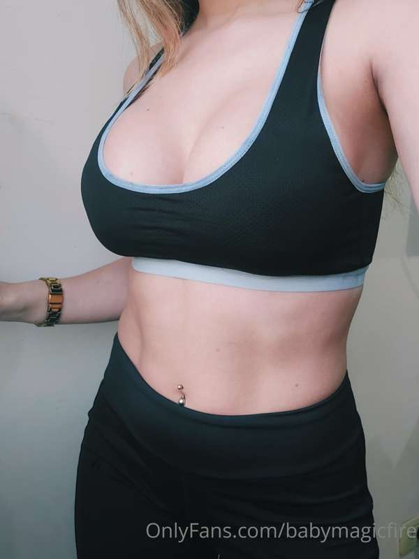 Shall we train together? 🥵 I'm sure we'll end up having sex...