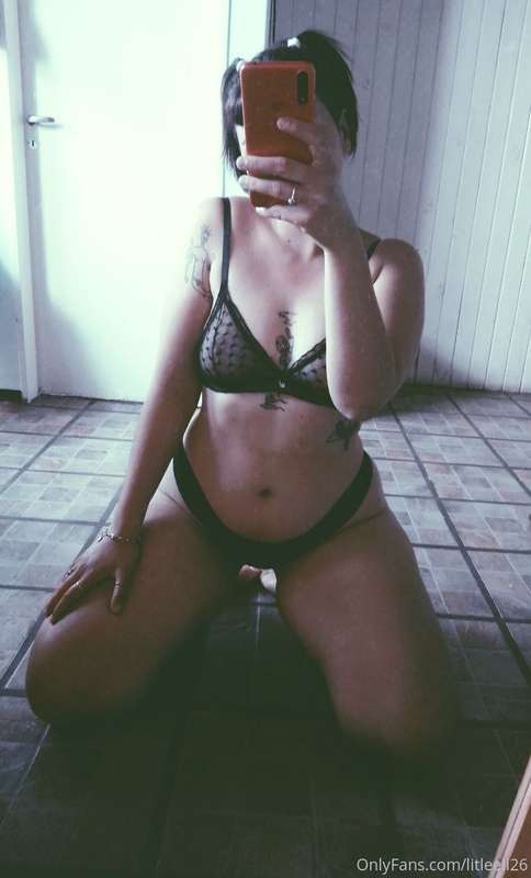 My friend has surprises for you ✨ @sophlittlekitten  🆓🆓🆓 Vid..