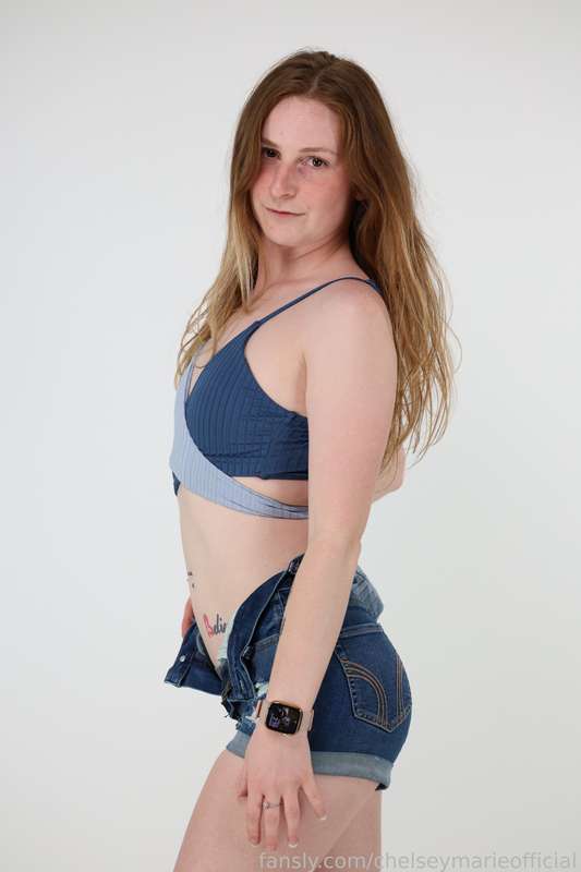 Chelseymarieofficial - Fansly - 03 May, 2025 15