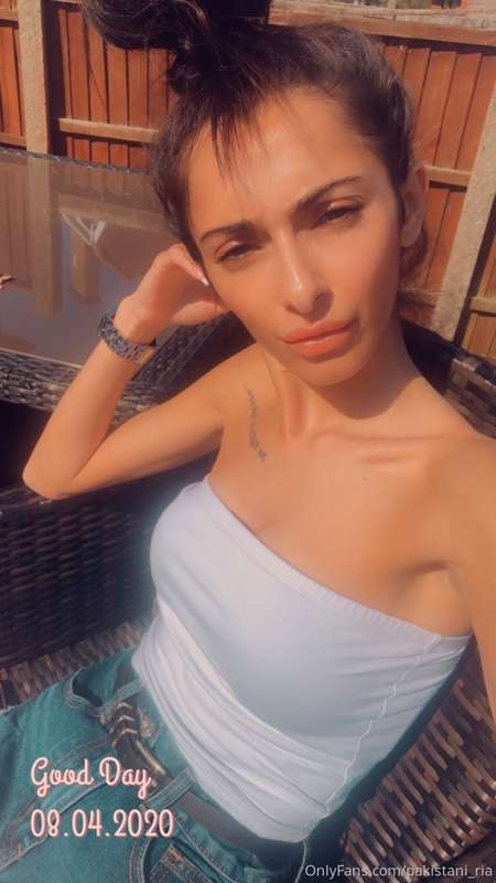 Pakistani_Ria - Onlyfans - 08 Apr, 2020
