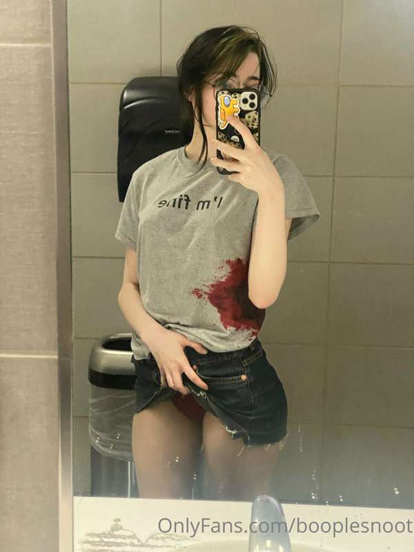 i know u guys like pubwlic stuff so … pics of me after playi..