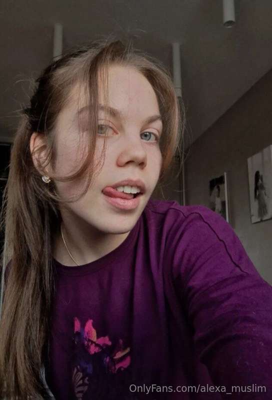 🔥 FREE SUBSCRIPTION ONLY NOW 🔥This hot brat @catidary wants ..