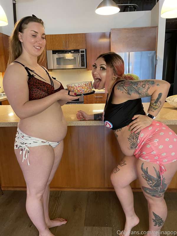 let them eat cake!!! 12