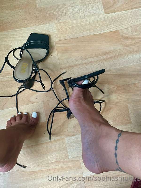 Do you like shoe dangling?