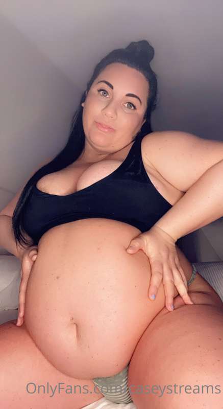 Thick all over 🥵🥵😏😏