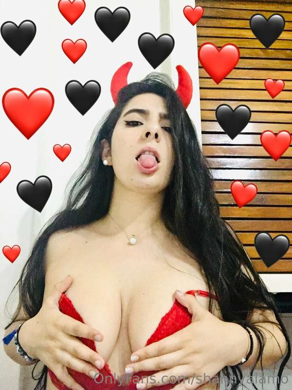 🖤❤️🖤😈
