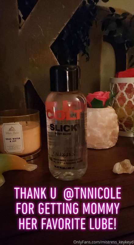 Mommy loves gifts!