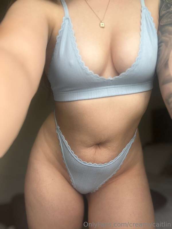Creamycaitlin - Onlyfans - 25 May, 2025