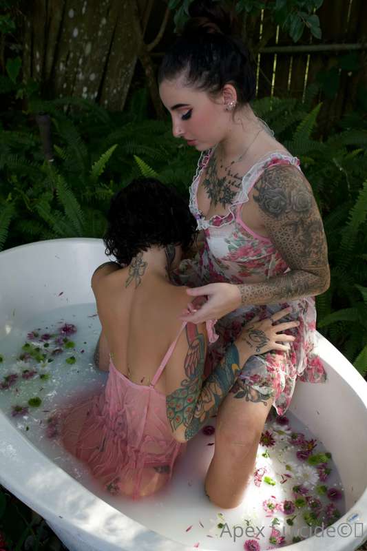 Garden goddesses with @thecottagecoredoll 15