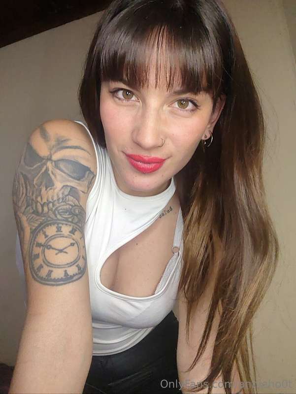 Annieho0T - Onlyfans - 21 Apr, 2025