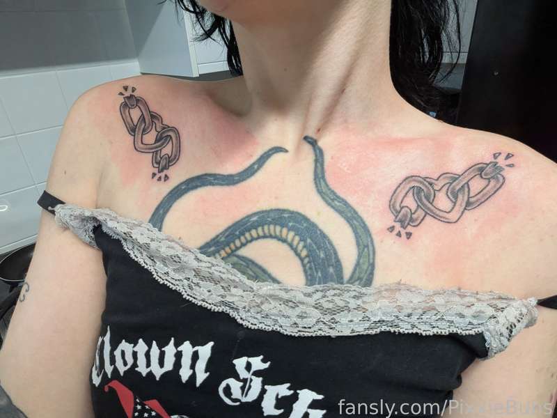 Pixxiebuns - Fansly - 12 Feb, 2025 2