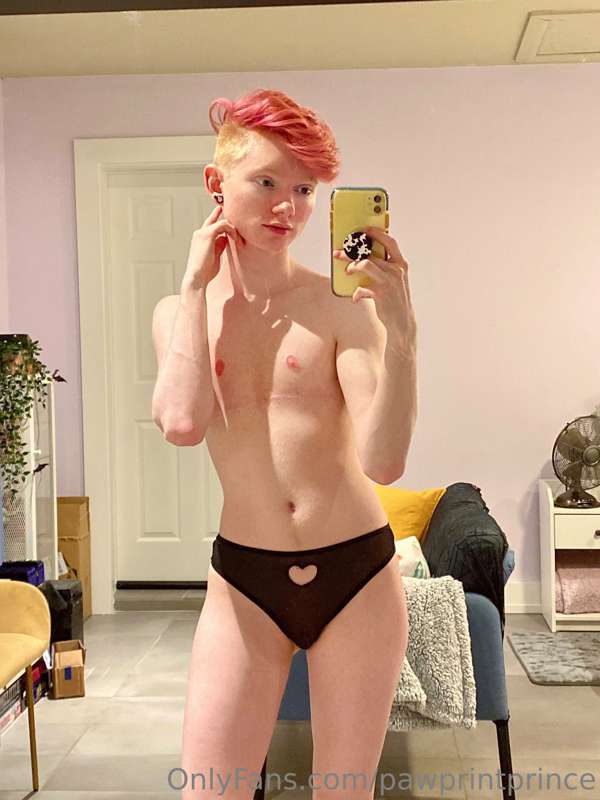 My hair is pink now :3 1