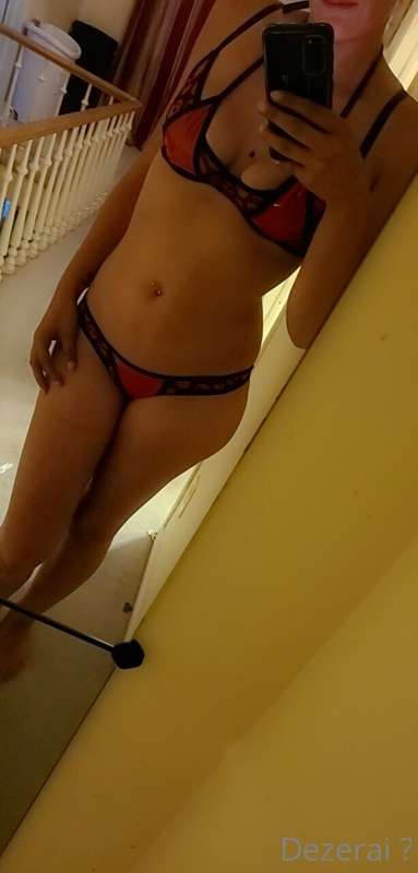Want to know the secret to these panties??💦💦😇😈
Tippers will .. 2