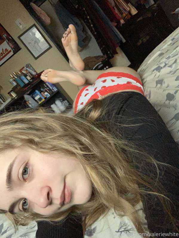 Valeriewhitebby - Onlyfans - 27 Mar, 2020 2