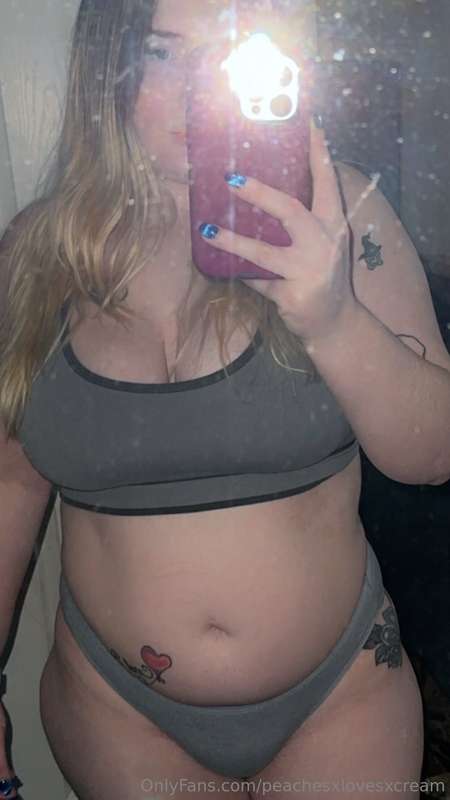 Peachesxlovesxcream - Onlyfans - 11 Mar, 2024