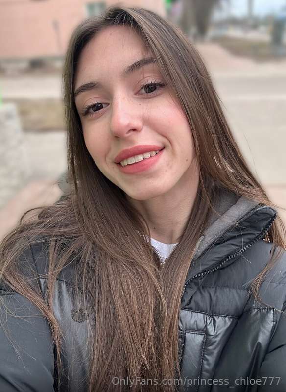 ## 🔥 🔥 🔥 HOT GIRL @iisabella_love🔥 🔥 🔥This innocent cutie @i..